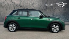 MINI Hatchback 1.5 Cooper Classic 5dr Petrol Hatchback